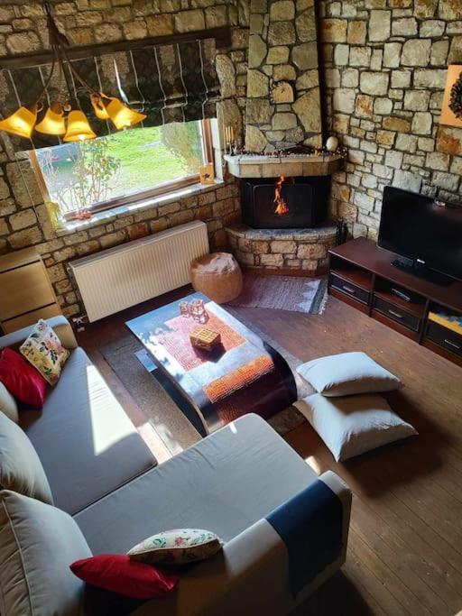 Erymanthos Country Chalet
