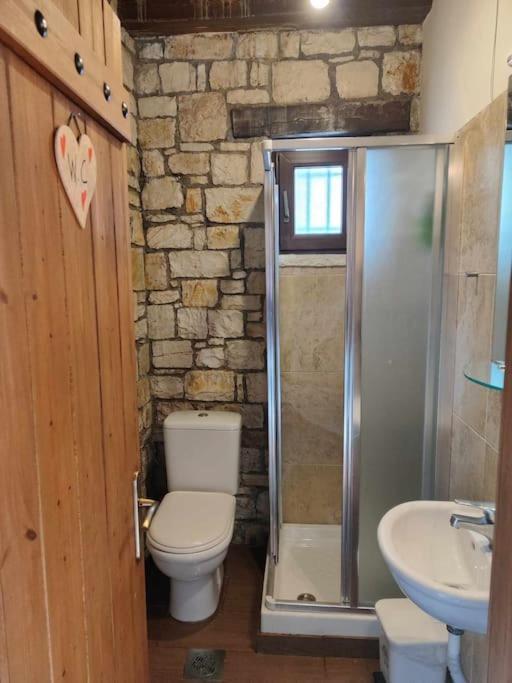 Erymanthos Country Chalet *